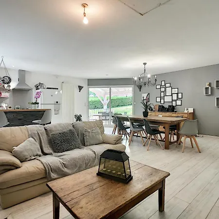 Les Goujatoux Chambre Les Eyzies Bed & Breakfast *